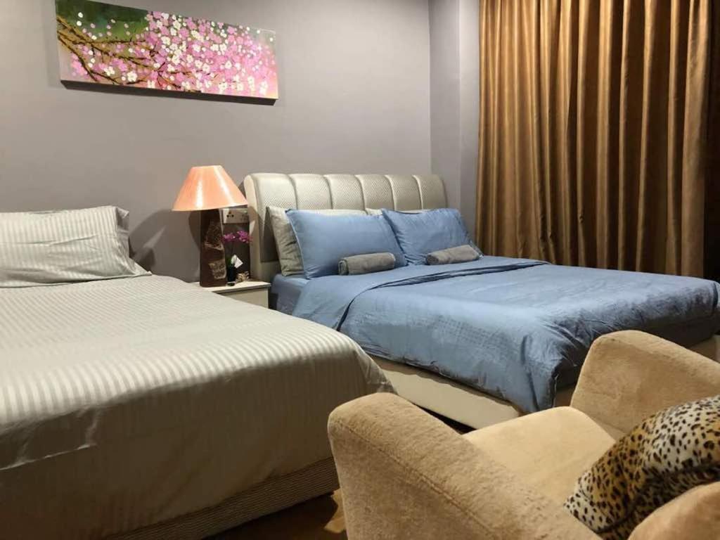 Regalia Exclusive Hostel Kuala Lumpur Luaran gambar