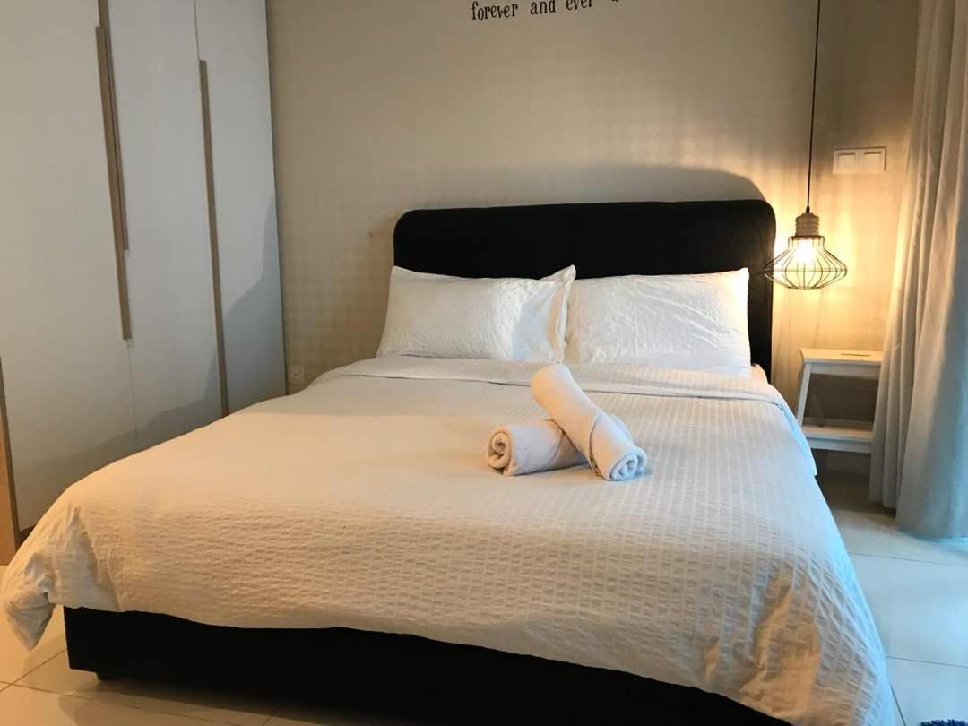Regalia Exclusive Hostel Kuala Lumpur Luaran gambar